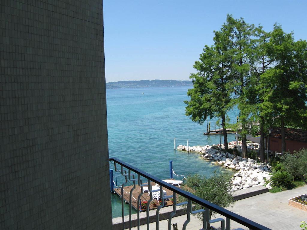 Hotel Giardino Sirmione Room photo